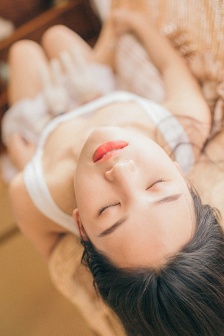 宝贝把腿张开让我添添电视剧